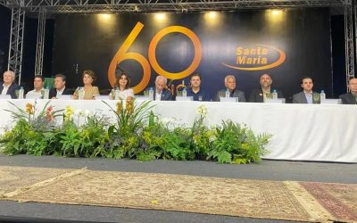 Presidente Marcos Domakoski representa o Pró-Paraná na celebração dos 60 anos do grupo empresarial Santa Maria